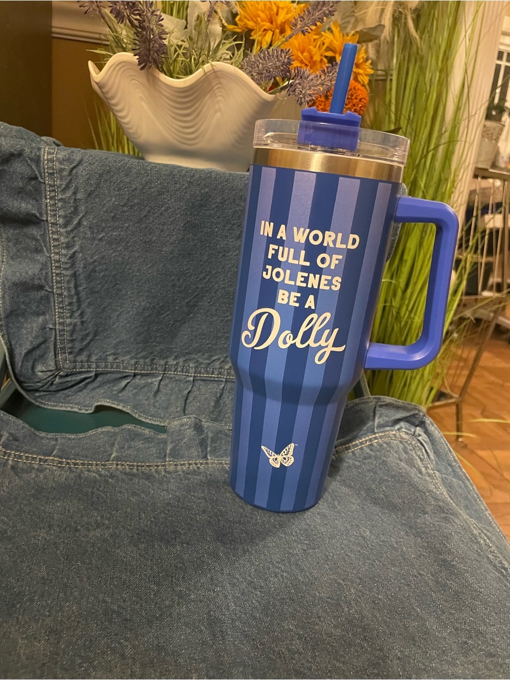Dolly Blue stainless steel tumbler 40oz